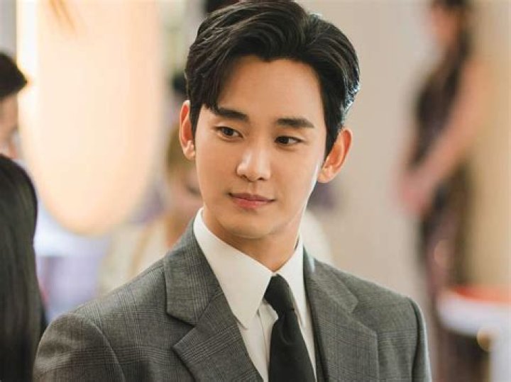 Discovering The Charm Of Kim So Hyun's Hairstyles