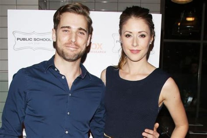 Dustin Milligan And His Wife: A Timeline Of Their Relationship