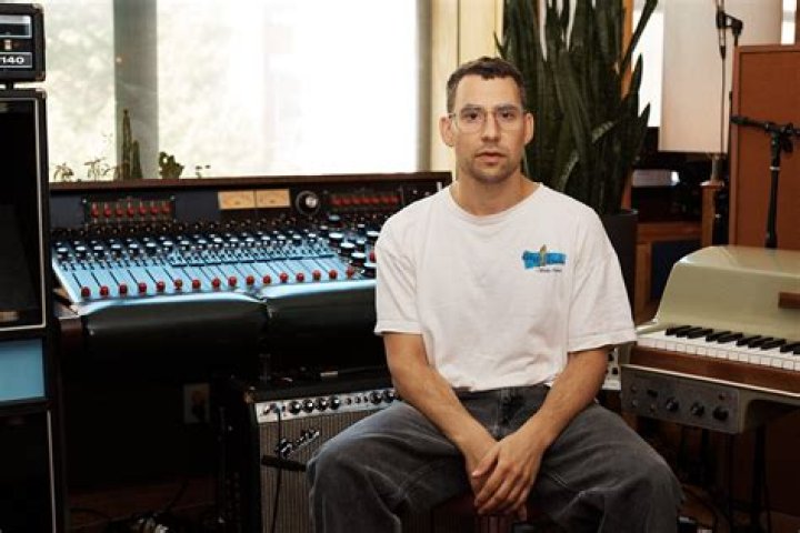 Uncovering The Height Of Jack Antonoff: How Tall Is He?