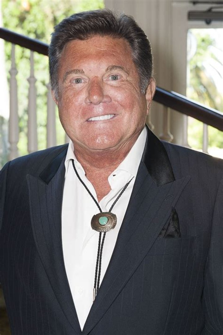 Unveiling The Charismatic Journey Of Actor Larry Manetti