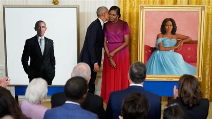 Unveiling The Heart: The Story Behind Michelle Obama's Pregnancy Pic