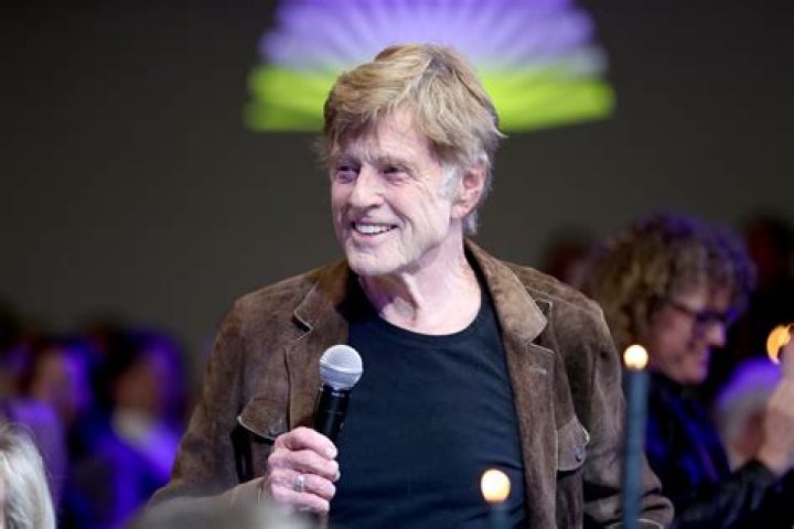 Unveiling The Height Of A Legend: Robert Redford