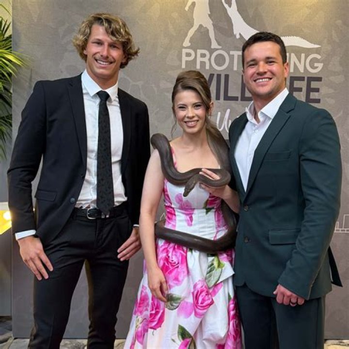 Unveiling The Height Of Sam Fricker: How Tall Is He?